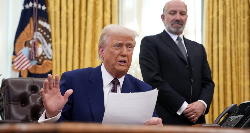 Trump-4 (2)