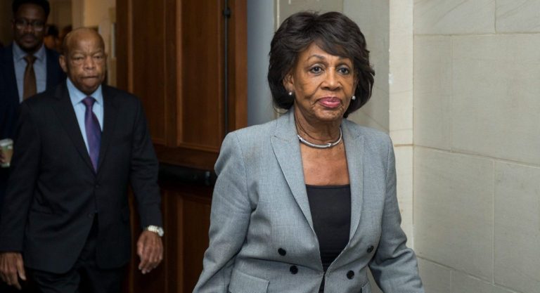 Maxine-Waters-1536x834